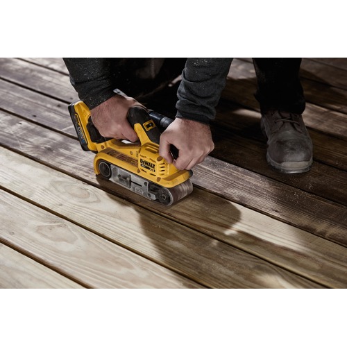 Dewalt DCW220B 20V MAX XR Brushless 3x21 in. Cordless Belt Sander